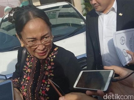 Sukmawati Soekarnoputri Ungkap Alasan Pindah Agama, Ternyata karena...