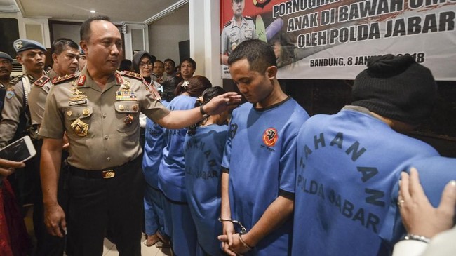 Kepolisian meminta dukungan dari semua pihak untuk menuntaskan kasus penyerangan terhadap Ustaz Prawoto dari PP Persis.