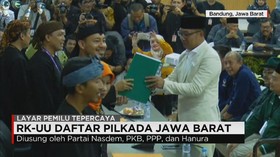 Ridwan Kamil - Uu Ruzhanul Ulum Resmi Daftar ke KPU Jabar
