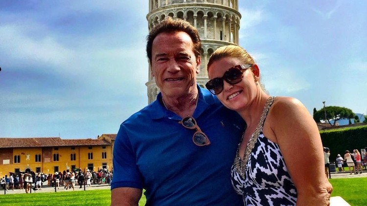 Arnold Schwarzenegger traveling Arnold Schwarzenegger traveling