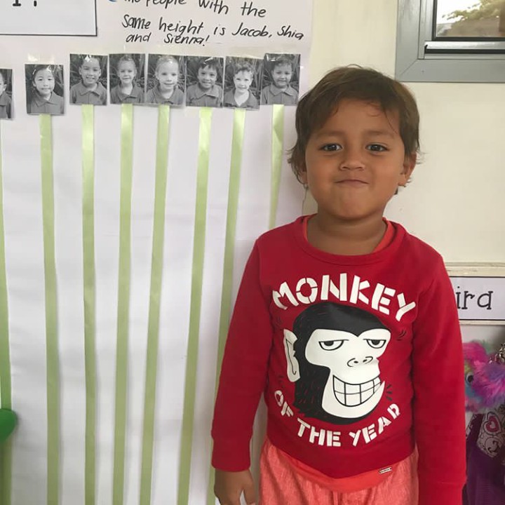 <p>Byron Werner, anak kedua Indah Kalalo, dapat predikat postur badan tertinggi di kelas, lho. (Foto: Instagram @indahkalalo)</p>