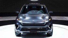 SUV Listrik Kia Bisa Bergerak Hingga 383 Km