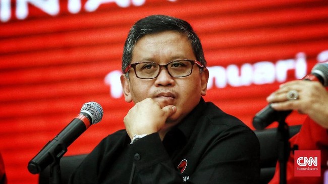 Nama pengganti Abdullah Azwar Anas untuk mendampingi Saifullah Yusuf alias Gus Ipul di Pilgub Jatim baru akan diumumkan pada Rabu (10/1) besok.