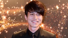 Lee Dong Wook di 'Touch Your Heart' Bikin 'Pingsan' Wanita