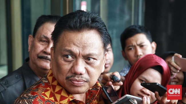 Bekas pimpinan Banggar DPR, Olly Dondokambey, menepis dugaan adanya lobi tersangka kasus e-KTP, Markus Nari, dalam proyek e-KTP di DPR.
