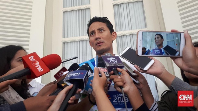 Festival Danau Sunter digelar Sandi setelah mendapat tantangan dari Menteri KKP Susi Pudjiastuti soal program Pemprov DKI membersihkan danau-danau di Jakarta.