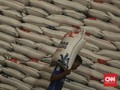 Bulog Pastikan Beras untuk Bansos Rastra Cukup Hingga April