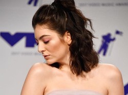 Lorde Umumkan Sedang Garap Proyek Musik Baru