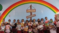 Cerita Bunda Mengumpulkan Buku untuk Anak Daerah Terpencil