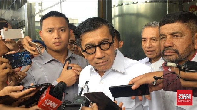 Pascapengesahan UU Terorisme, pemerintah segera menyusun Perpres Pelibatan TNI karena itu adalah amanat dalam batang tubuh undang-undang itu.