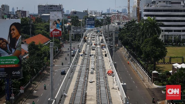 PT Mass Rapid Transit (MRT) Jakarta melakukan pembicaraan dengan beberapa investor terkait proyek perpanjangan rute MRT Jakarta ke Rawa Buntu.
