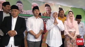 Khofifah Cuti sebagai Mensos Saat Daftar ke KPU Jatim