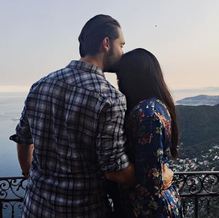 <p>Di Instagram-nya, co-founder Reddit ini memang sering mengunggah fotonya bersama Serena Williams. Sepertinya Alexis ingin mengingatkan dunia, bahwa cintanya pada sang petenis begitu besar dan nggak akan tergantikan. (Foto: @valvogt/ Instagram @alexisohanian)</p>