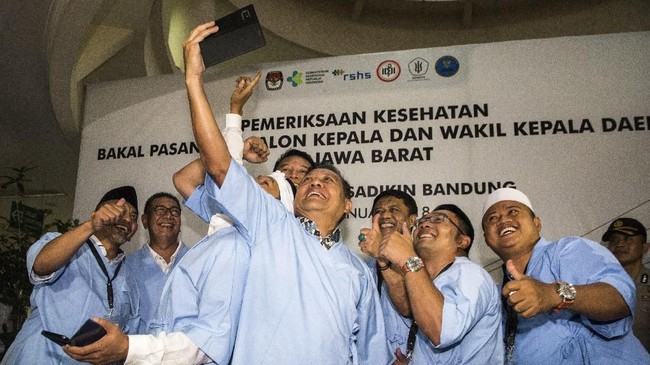 Pengundian nomor urut cagub Jabar akan menggunakan kendi. Komisioner KPU Jawa Barat Endun mengatakan, kendi merupakan simbol yang sarat makna.