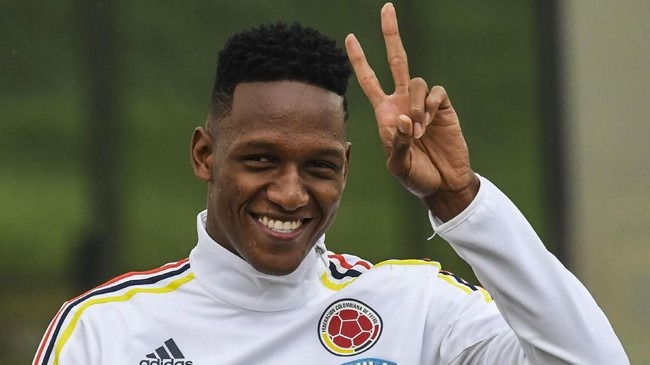 Bek muda Barcelona, Yerry Mina, disertakan dalam skuat bayangan timnas Kolombia untuk Piala Dunia 2018 dan berpeluang lakoni debut Piala Dunia di Rusia.