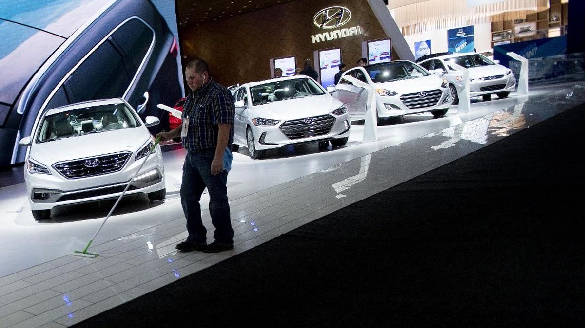 Otomotif Masih Suram, Penundaan Tarif Trump Tak Termasuk Impor Mobil
