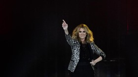 img-title Celine Dion Tunda Konser usai Flu dan Tes Virus Corona