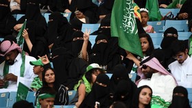 Kini, Wanita Saudi Boleh Menonton Sepak Bola di Stadion