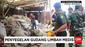 Aparat Gabungan Segel 7 Gudang Limbah Medis