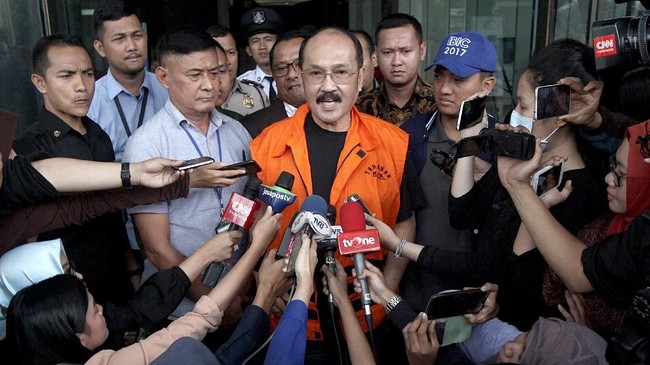 Fredrich Yunadi mengatakan, sampai sekarang penyidik KPK tak bisa menunjukkan rekam medis Setya Novanto yang dianggap palsu.