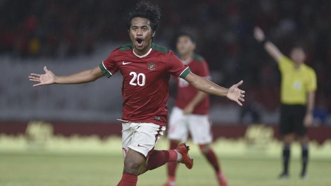 Gelandang serang Timnas Indonesia, Ilham Udin Armaiyn, terancam didepak Selangor FA pada bursa transfer kedua Liga Super Malaysia.
