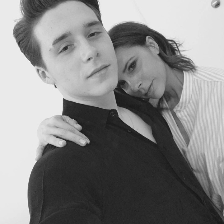 <p>Ini Brooklyn, anak pertama dari pasangan David dan Victoria Beckham, udah gede ya, Bun. (Foto: Instagram/brooklynbeckham)</p>
