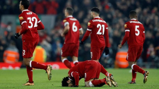 Liverpool berhasil mencetak tiga gol dalam sembilan menit yang membuat mereka sempat unggul 4-1. Manchester City sempat bangkit di akhir babak kedua.