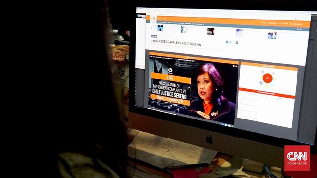 Pemerintah Filipina mencabut izin operasi situs berita Rappler, keputusan yang disebut sejumlah kritikus sebagai upaya Presiden Duterte untuk membungkam pers.