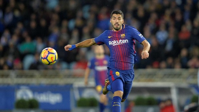 Sempat tertinggal 1-2 di babak pertama, Barcelona memastikan tiga poin setelah mencetak tiga gol di babak kedua.