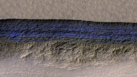 Data Gempa Ungkap Cadangan Air Raksasa 20 Km di Bawah Tanah Mars