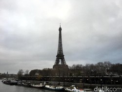 Klaim Paris Fashion Week Padahal Paris Fashion Show Dinilai Demi Viral