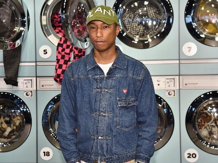 Pujian Pharrell Williams untuk sang Istri Saat Mengasuh Anak