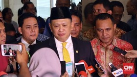Pimpinan DPR Bahas Surat Tanggapan Menkumham soal UU MD3