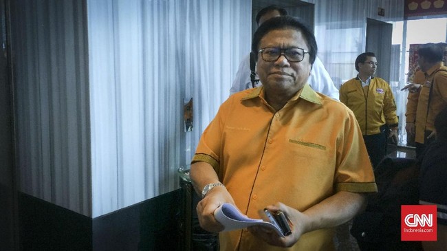 OSO tak menginginkan Hanura seperti PPP yang mempunyai dua ketua umum. Dualisme kepemimpinan dinilai OSO akan merusak citra Hanura.