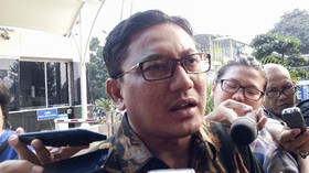 Abdul Malik Haramain Tak Kenal Tersangka e-KTP Anang Sugiana