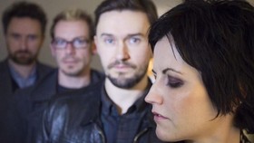 'Ditinggal' Vokalis, The Cranberries Rilis Video Animasi