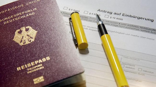 Tahun ini, pemilik paspor Jerman bisa bebas visa ke 177 negara. Sementara itu, pemilik paspor Indonesia baru bisa bebas visa ke 63 negara.