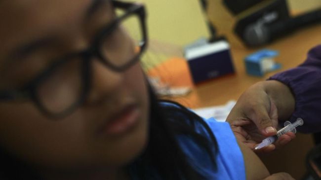 Dinas Kesehatan (Dinkes) Provinsi Papua mengungkapkan bahwa cakupan imunisasi campak di Kabupaten Asmat menurun drastis dalam kurun waktu dua tahun terakhir.