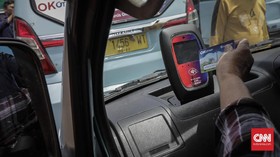Tiga Angkot Ber-AC 'Jak Lingko' Mulai Diuji Coba