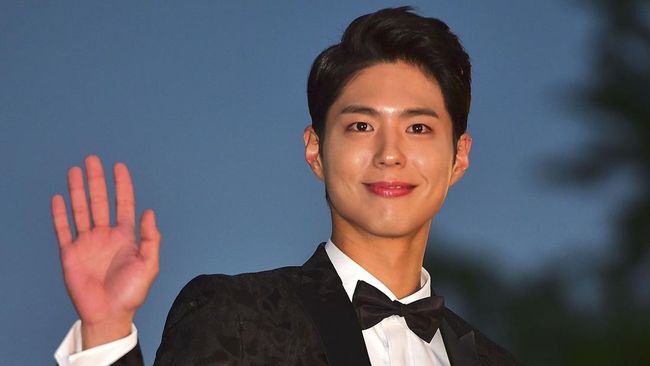 Park Bo-gum akan meramaikan Record of Youth, drama terbaru karya sutradara Memories of Alhambra, An Gil-ho dalam waktu dekat.