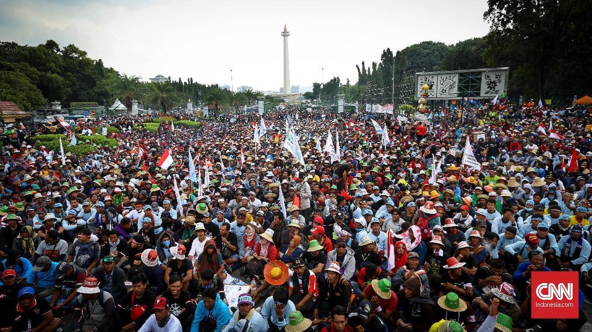 FOTO: Jerit Hati Nelayan soal Larangan Cantrang