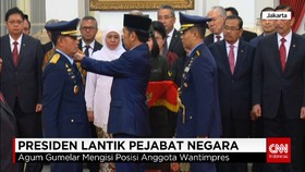 Presiden Joko Widodo Lantik Pejabat Negara