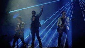 Jonas Brothers Mulai Guncang ICE BSD dengan 'What A Man Gotta Do'