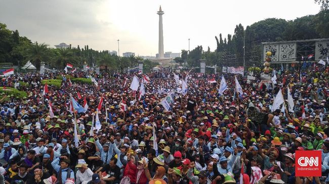 Ribuan Nelayan Demo Istana Minta Legalisasi Cantrang