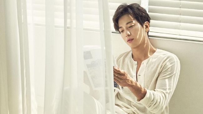 Band indie dari Korea Selatan, CNBLUE, bersiap untuk kembali ke panggung hiburan.