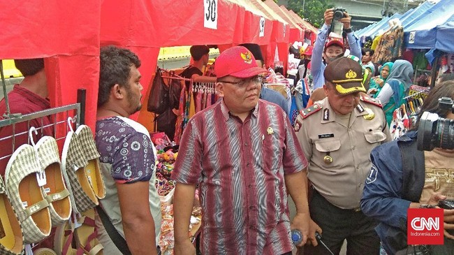 Ombudsman RI mengakui, penataan Tanah Abang membuat nyaman pedagang dan pembeli namun tetap menabrak perundangan.