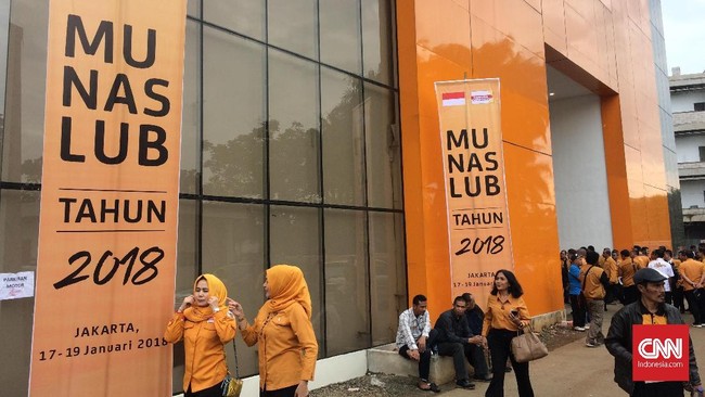 Hanura mengklaim Munaslub sudah mendapat restu dari Ketua Dewan Pembina Hanura, Wiranto. Pendiri partai itu juga diharapkan hadir dalam Munaslub ini.