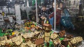 FOTO: Menjelajah Imaji Dunia LEGO di Polandia Beragam imajinasi terbentuk dalam pameran mainan LEGO di kota Wroclaw, Polandia.