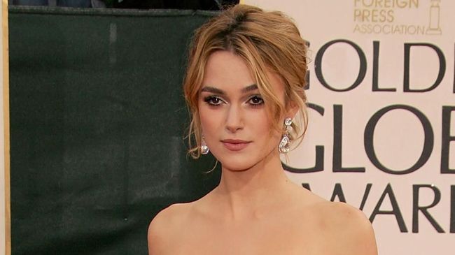 Aktris Keira Knightley menyatakan dirinya melarang putrinya menonton film Cinderella dan The Little Mermaid karena dianggapnya tak sesuai dengan nilai feminis.