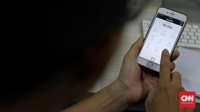 Dalam aturan teranyar Bank Indonesia, penerbit uang elektronik dilarang melakukan aksi korporasi, termasuk akuisisi hingga lima tahun sejak mengantongi izin.